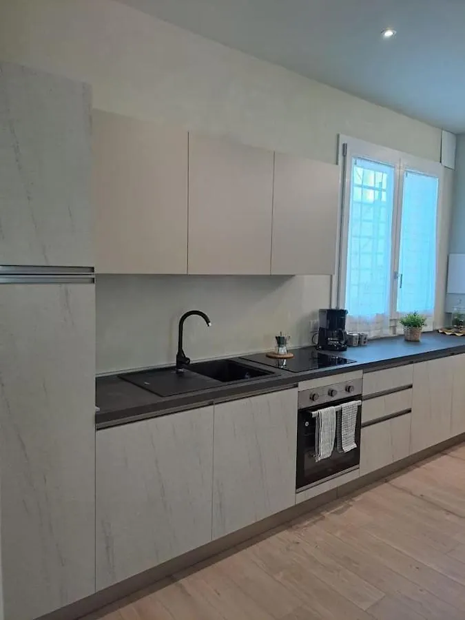 Casa Al Mare Con Parcheggio Coperto Privato Apartment Cattolica
